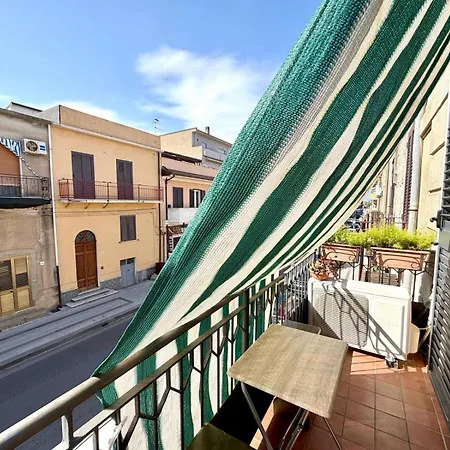 Apartment La Casetta Di Anna Al Centro Di *